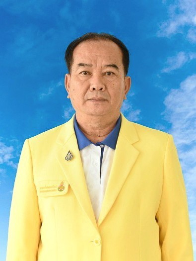 นายเพชรสมทรง  บำรุงบ้านทุ่ม