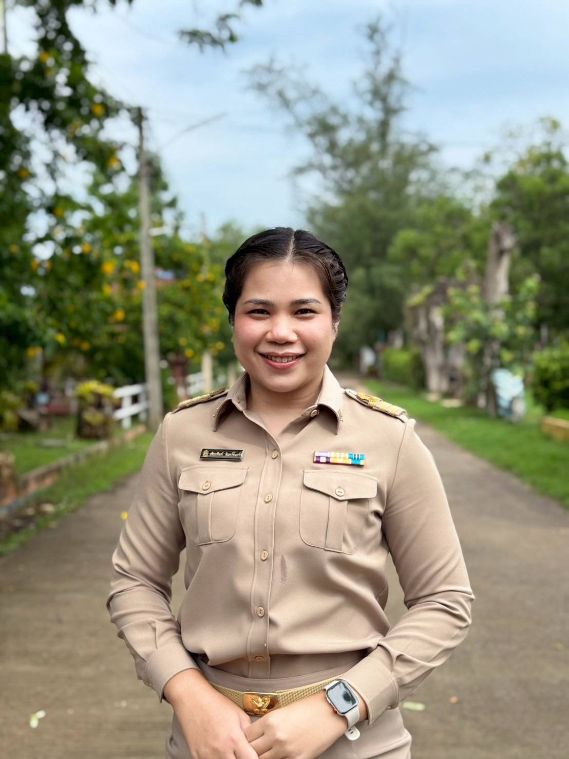 นางสาวเพียงพิมพ์ อินทร์จันทร์
