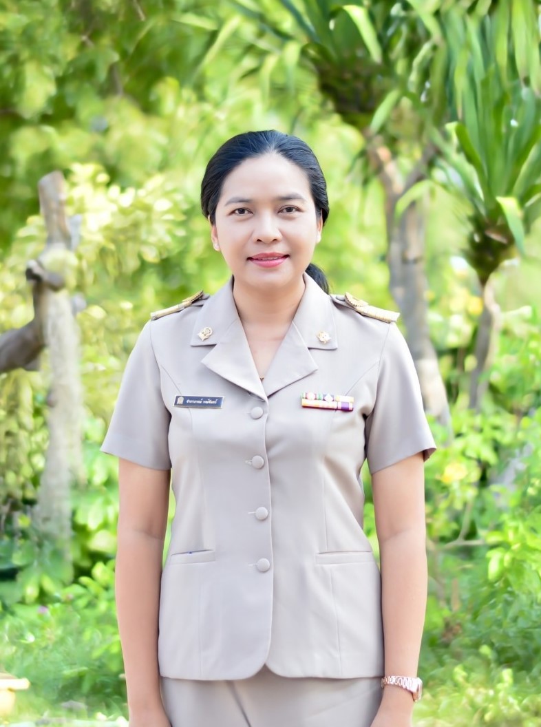 นางอำภาภรณ์  วงษ์จันทร์