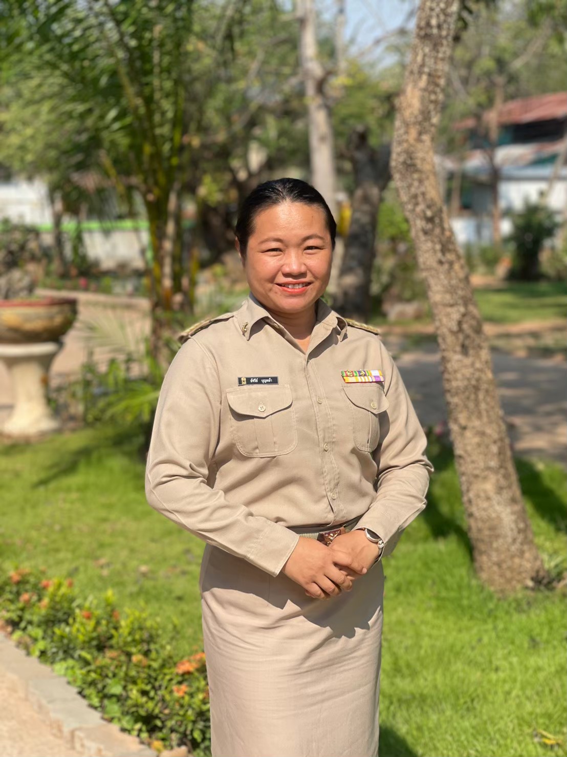 นางอัชรีย์ บุญหล้า