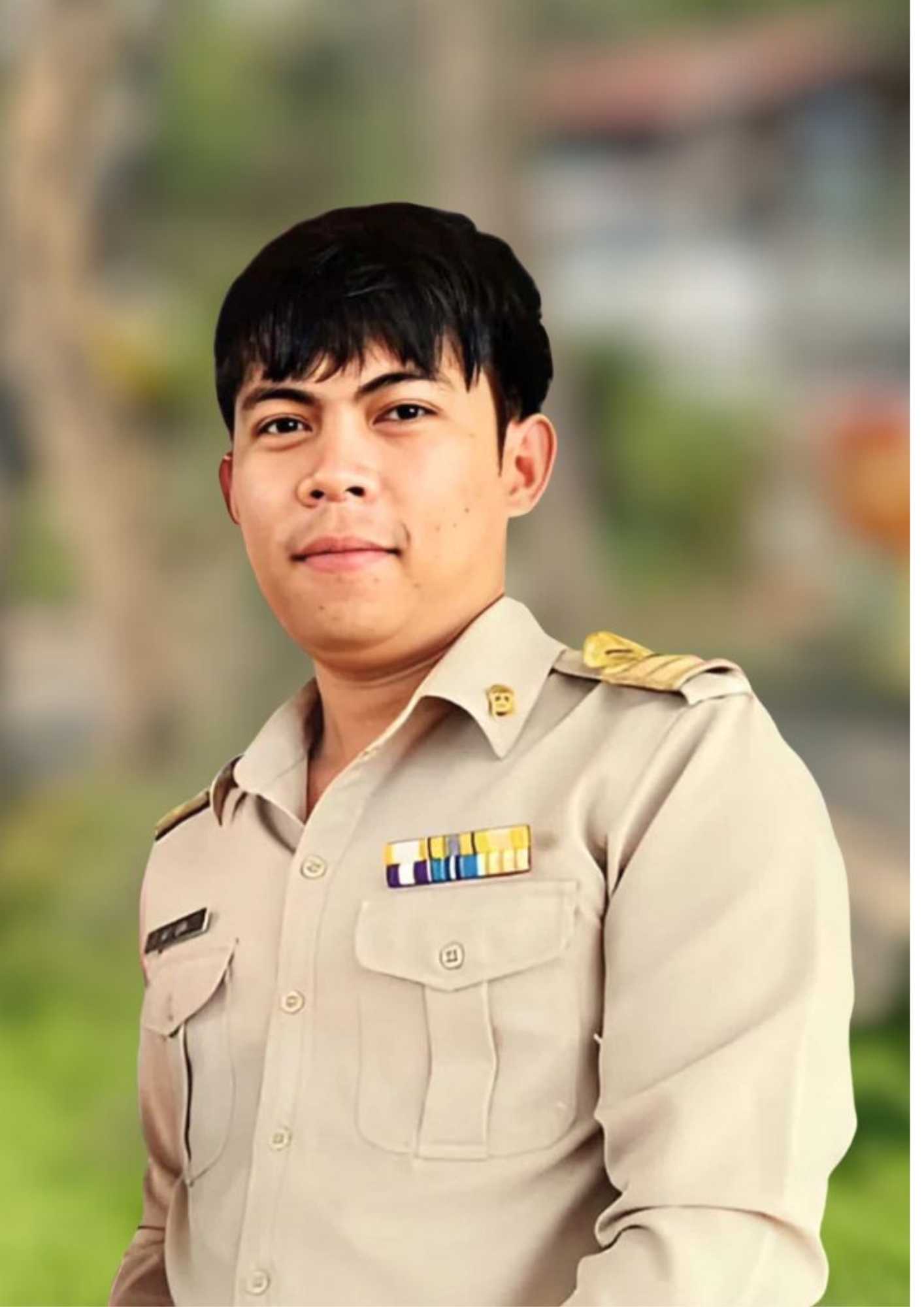 นายนที  สุริโย