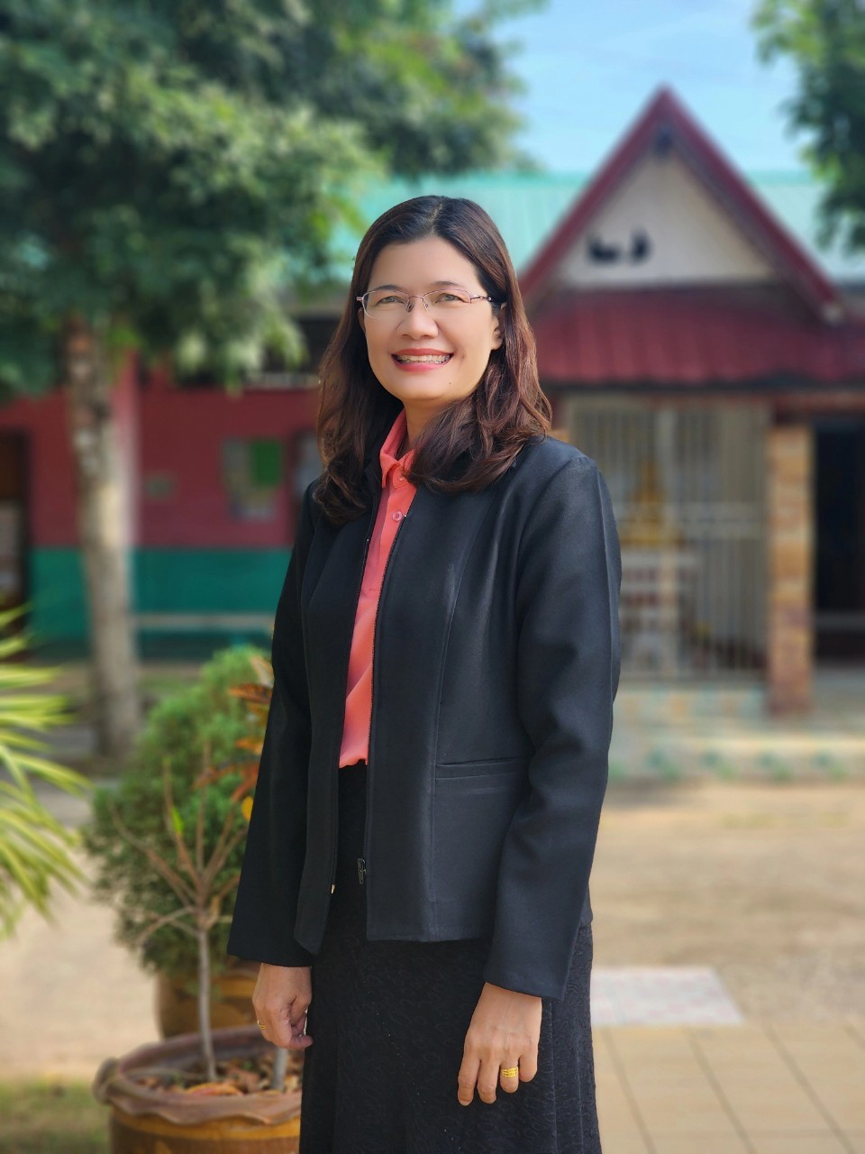 นางธนาภรณ์  สุขสมกิจ