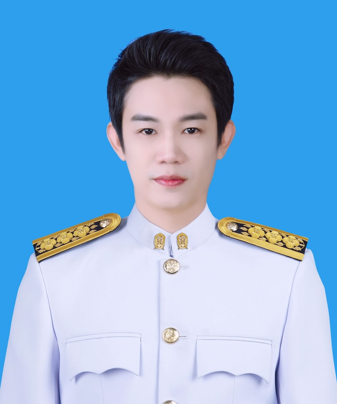 นายกวิเชษฐ์  เฮ้าประมงค์