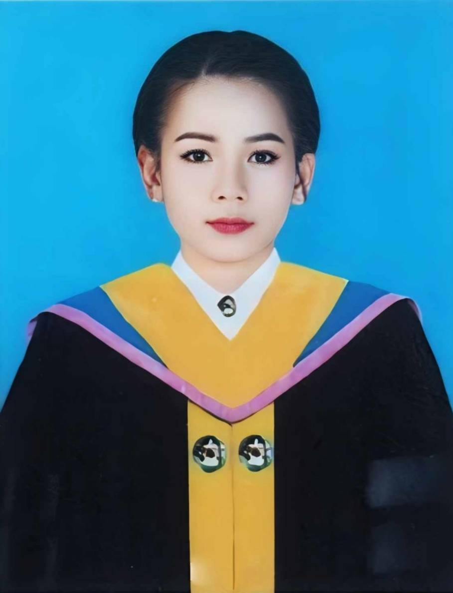 นางสาวปวีณา  แนบเนียน