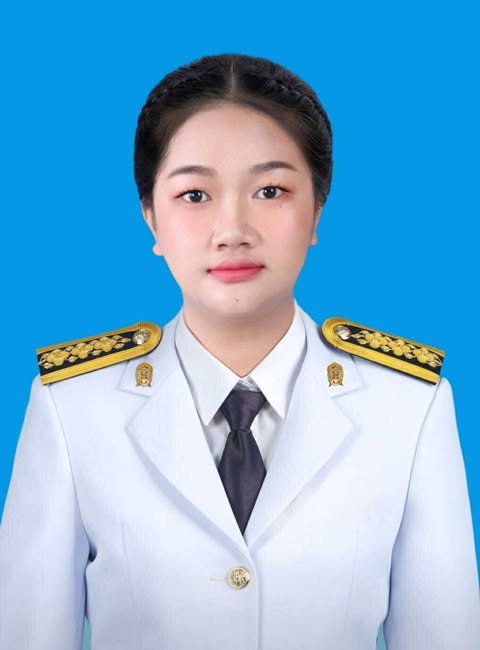 นางสาวชลธิชา จักรเปี้ย
