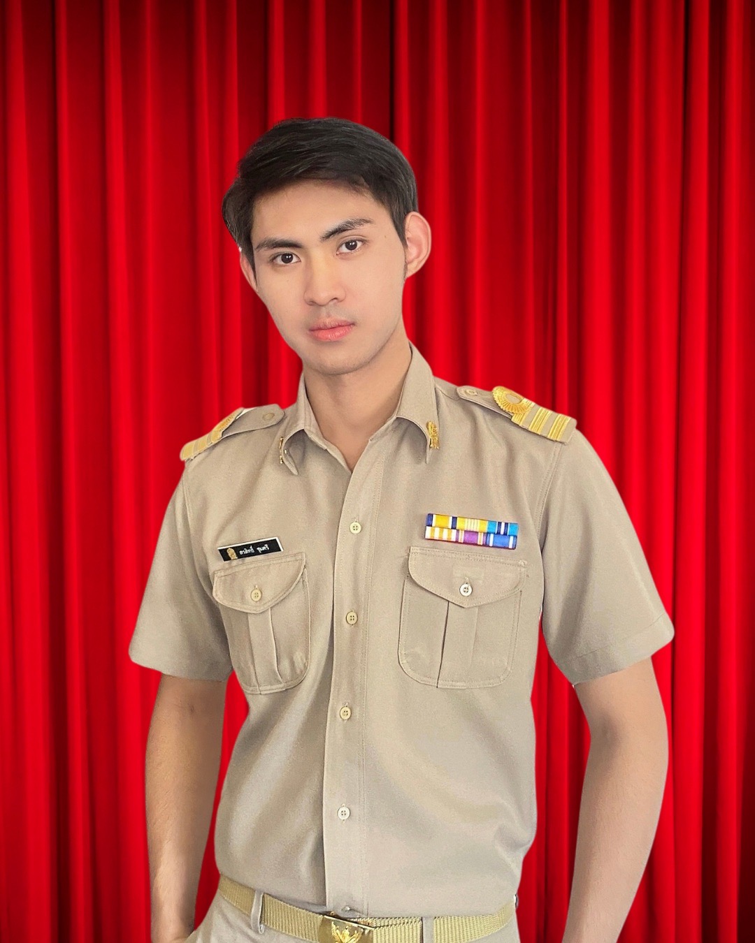 นายสรสิทธิ์ ชุมศรี