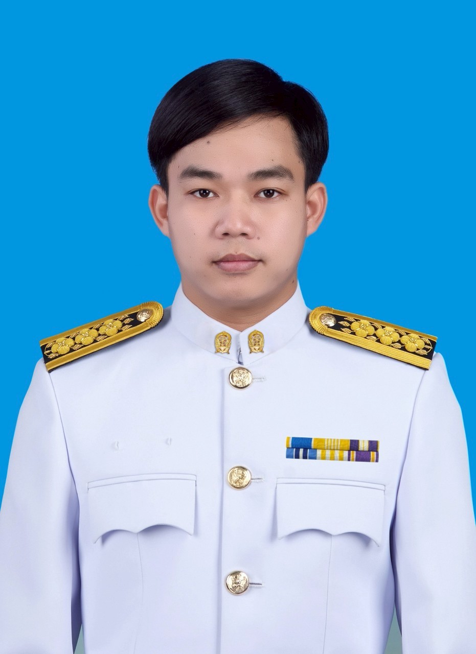 นายไพรัตน์  บุตรอินทร์