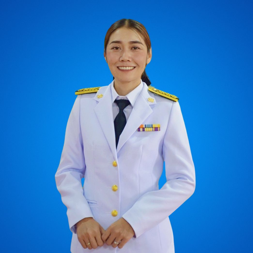 นางสาวบุศรัตน์  พฤษการณ์