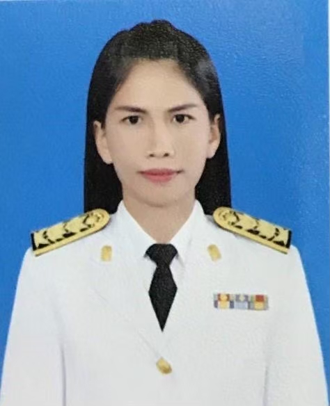 นางสาวรุ่งรัตน์  สิทธิวงศ์