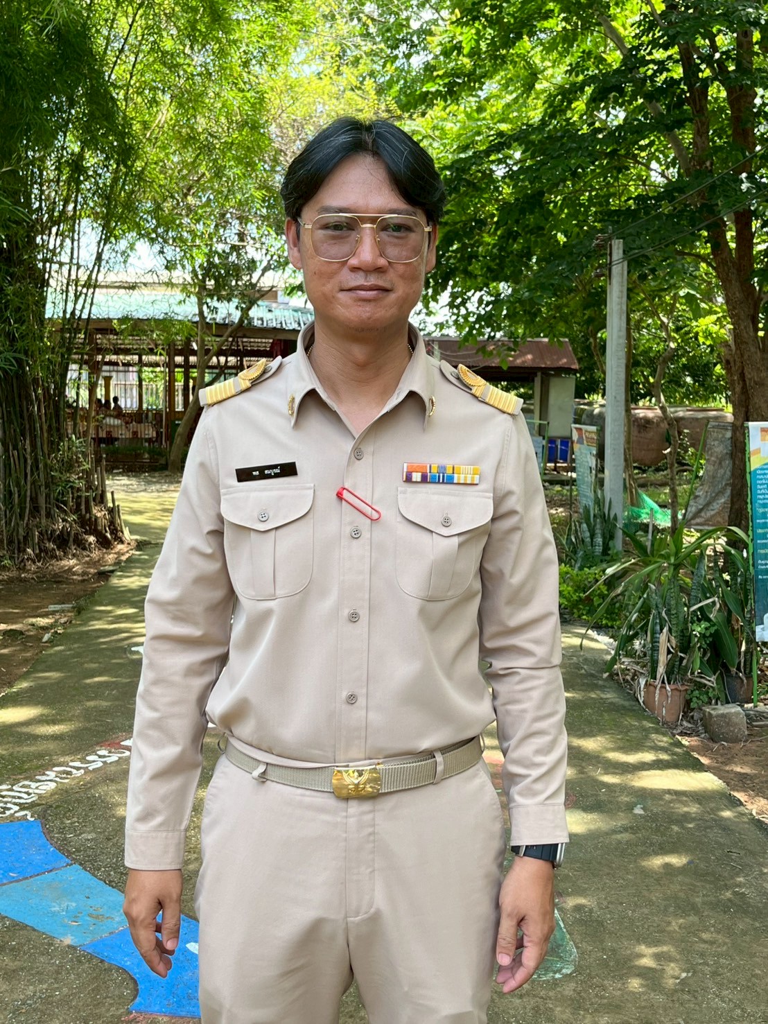 นายพส สมบูรณ์