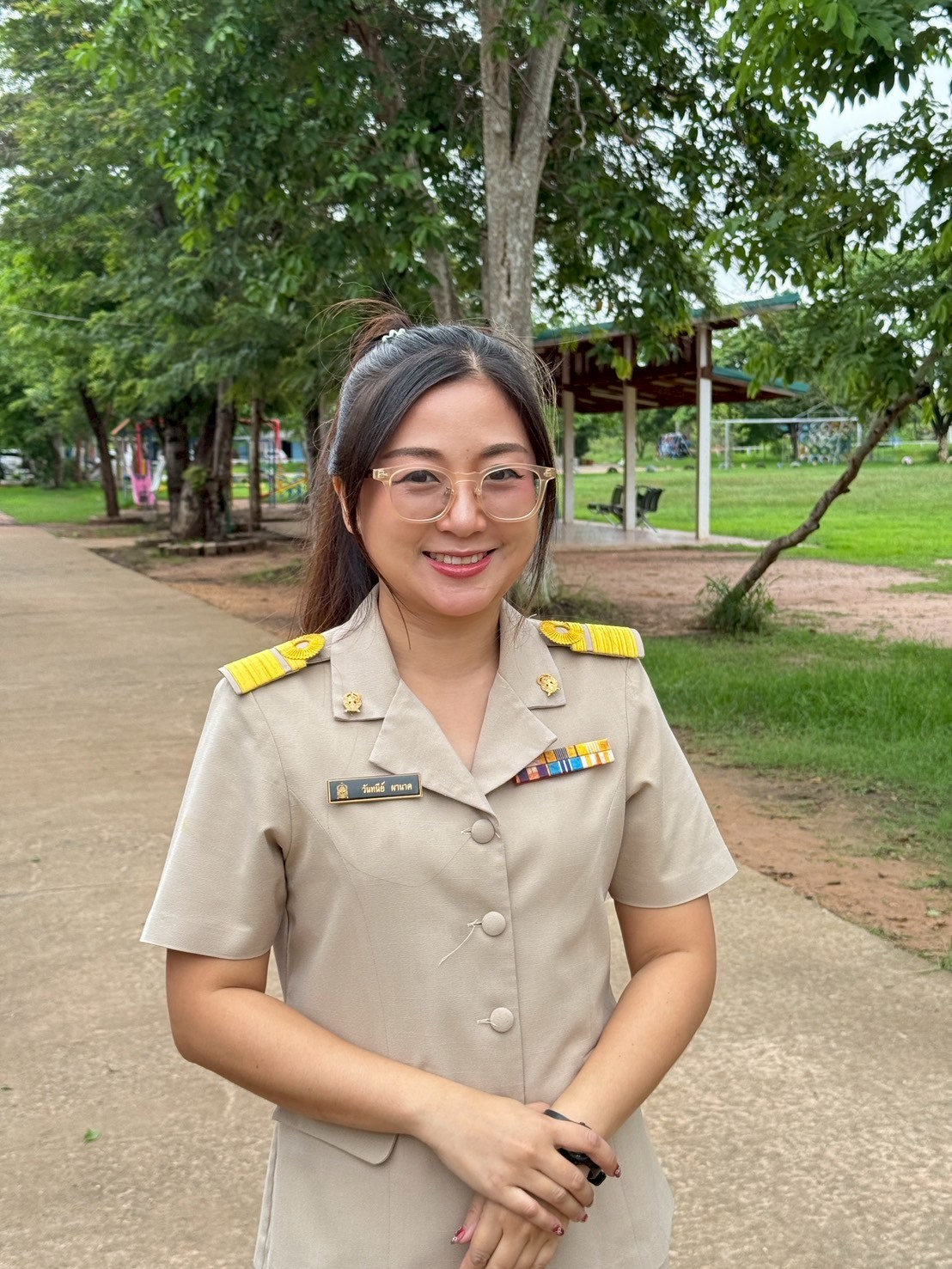 นางสาววันทนีย์  ผานาค