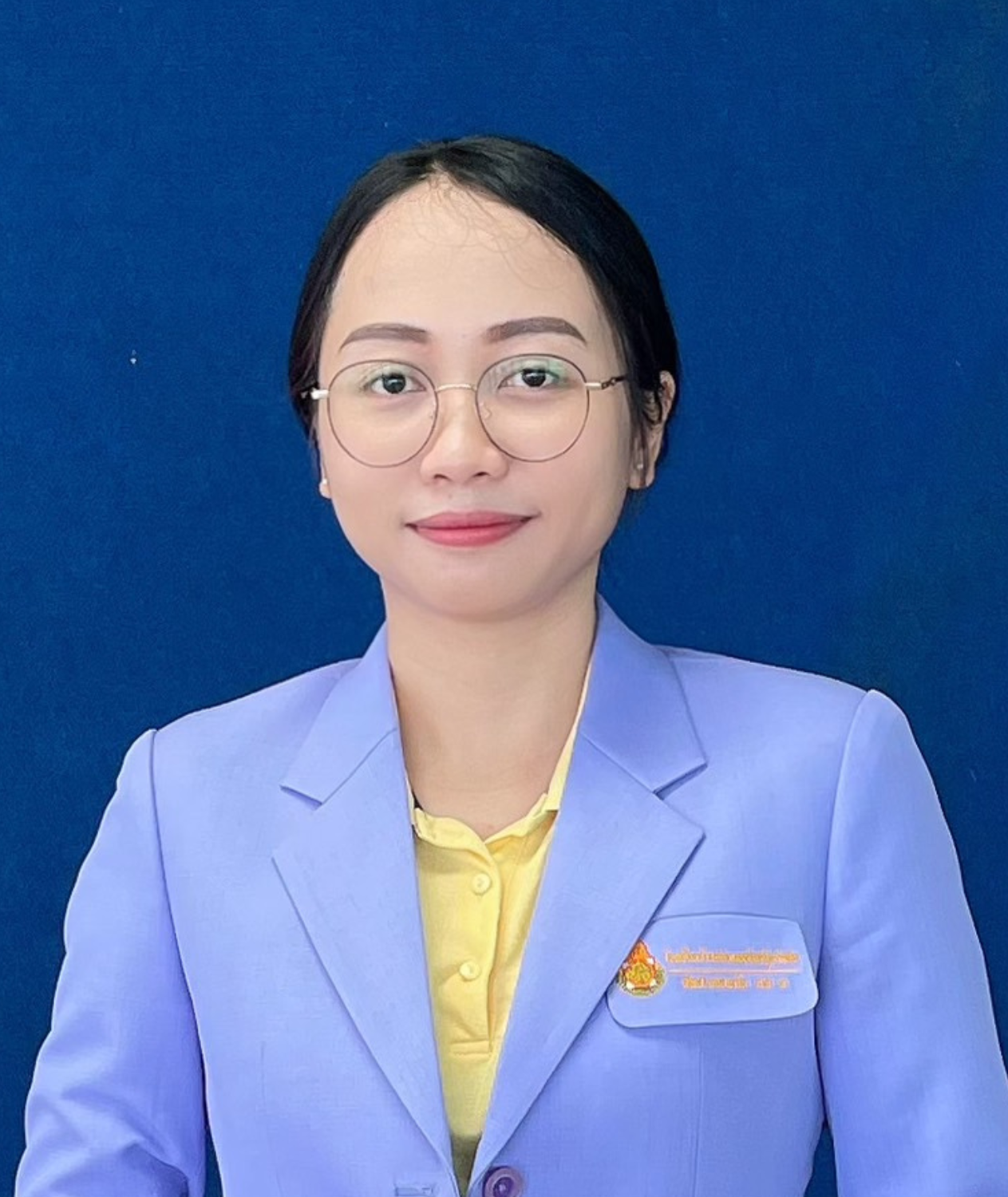 นางสาวดลนภา หรี่อินทร์