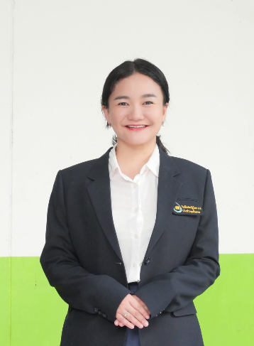 นางสาวกวีตา พิริยะชัยวรกุล